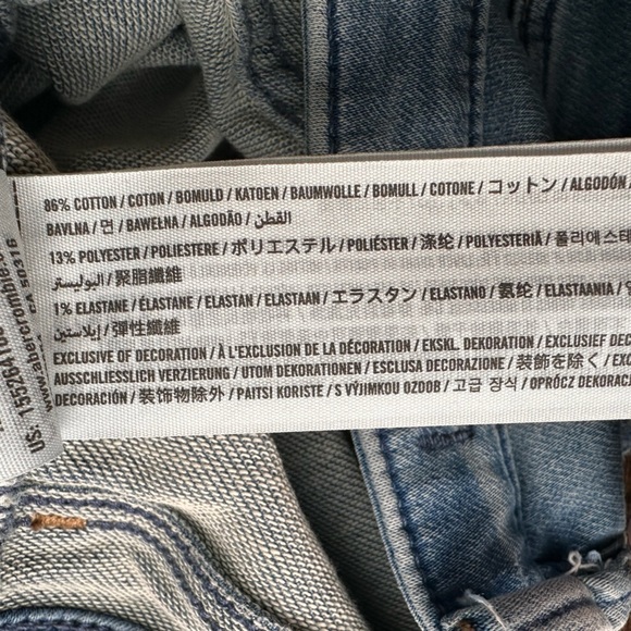 Abercrombie & Fitch Signature Collection Super Skinny Jeans - Picture 16 of 16